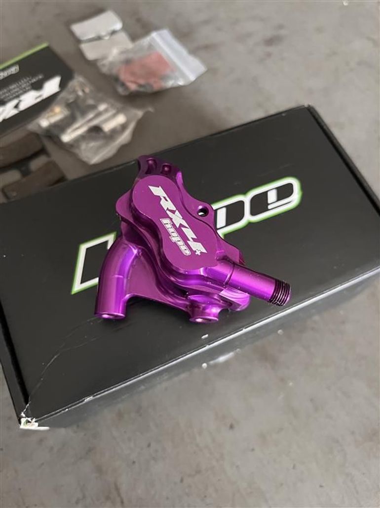 Brugt Hope RX4+ Caliper Flat Mount 2026 bike — billede 4 af 5