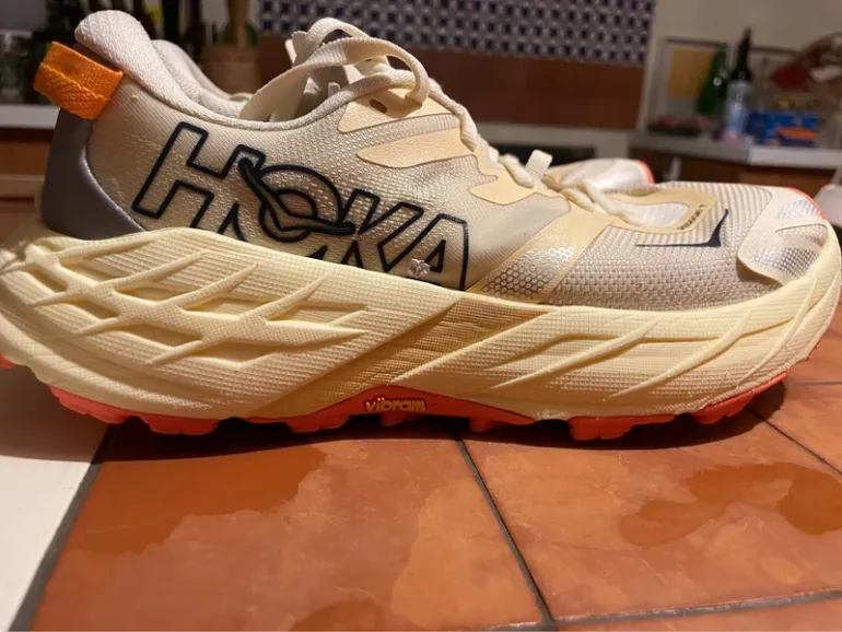 Brugt Hoka Speedgoat 7 bike — billede 2 af 4