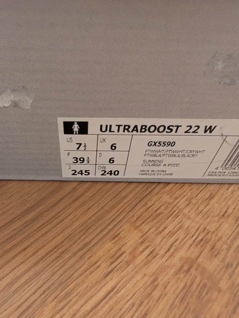 Adidas Ultraboost 22 bike usato — immagine 3 di 4