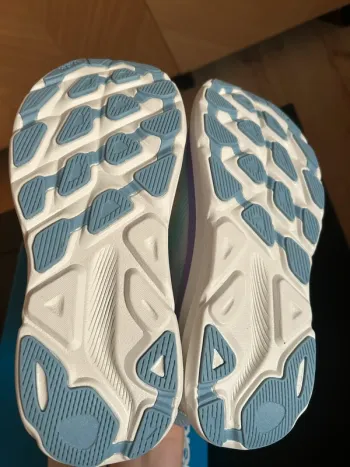 Used Hoka Clifton 9 bike — image 5 of 5