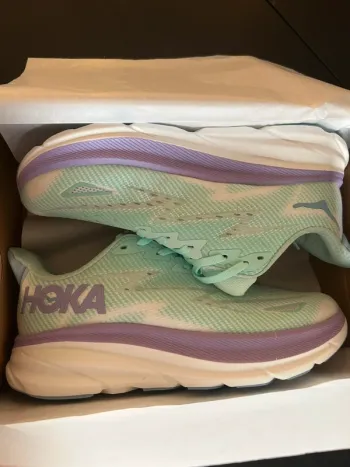 Used Hoka Clifton 9 bike — image 3 of 5