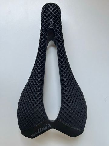 Używany Sella Italia SLR 3D Carbon 2026 Saddles & Seatposts