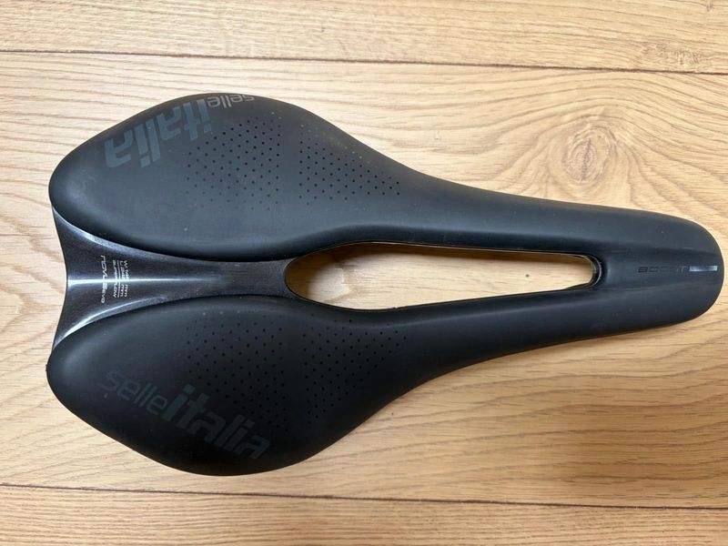 Used Selle Italia Novus Boost Evo TM Superflow Saddles & Seatposts