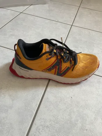 New Balance Fresh Foam X Hierro bike d'occasion — image 2 sur 6