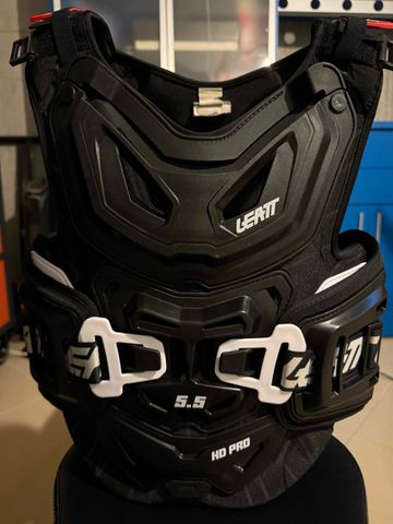 Used LEATT Body Protector 5.5 HD Pro 2025 Cycling Clothing