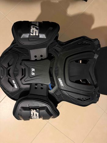 Brugt LEATT Body Protector 5.5 HD Pro 2025 bike — billede 3 af 3