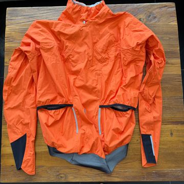 Použité Q36.5 Rain Shell Jacket L// NEW!! 50% OFF!! 2025 bike — obrázek 2 z 2