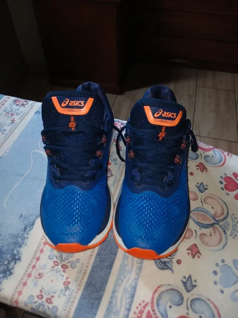 Used Asics GT-2000 6 bike — image 6 of 6