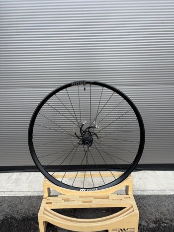 Brugt Dt Swiss M1900 Wheels 2025 bike — billede 3 af 6