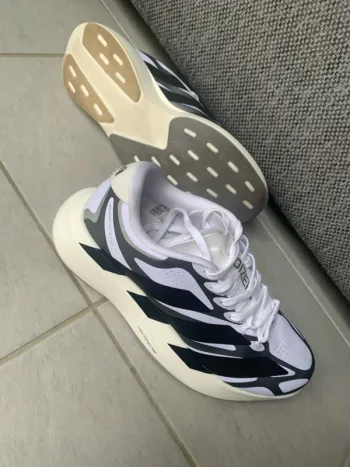 Used Adidas Adizero SL bike — image 3 of 9