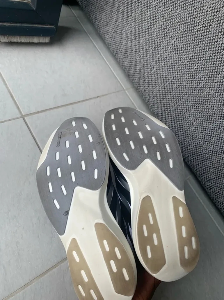 Used Adidas Adizero SL bike — image 7 of 9