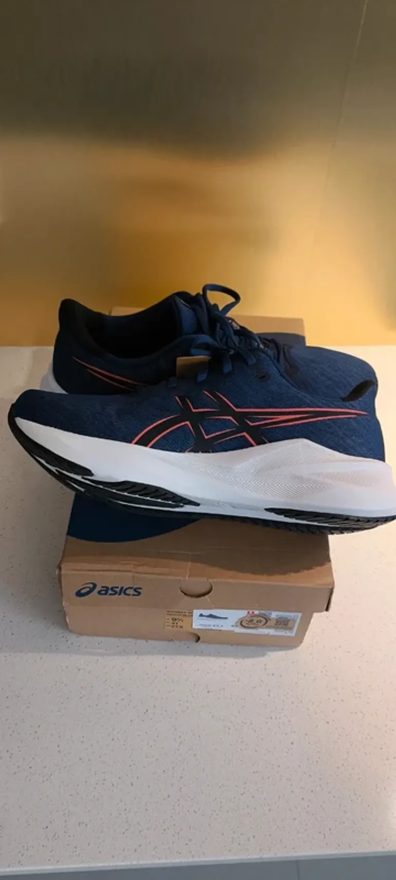 Gebrauchtes Asics Versablast 4 bike — Bild 2 von 6