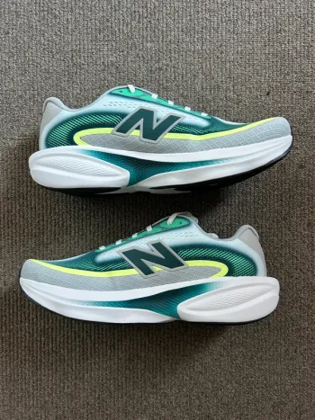 Tweedehands New Balance Ellipse v1 bike — afbeelding 3 van 6