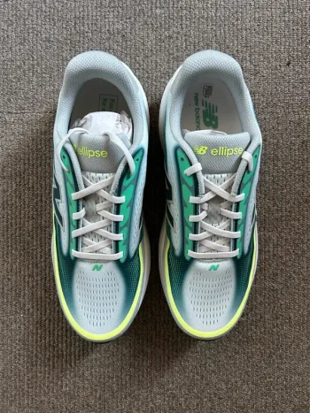 Tweedehands New Balance Ellipse v1 bike — afbeelding 4 van 6