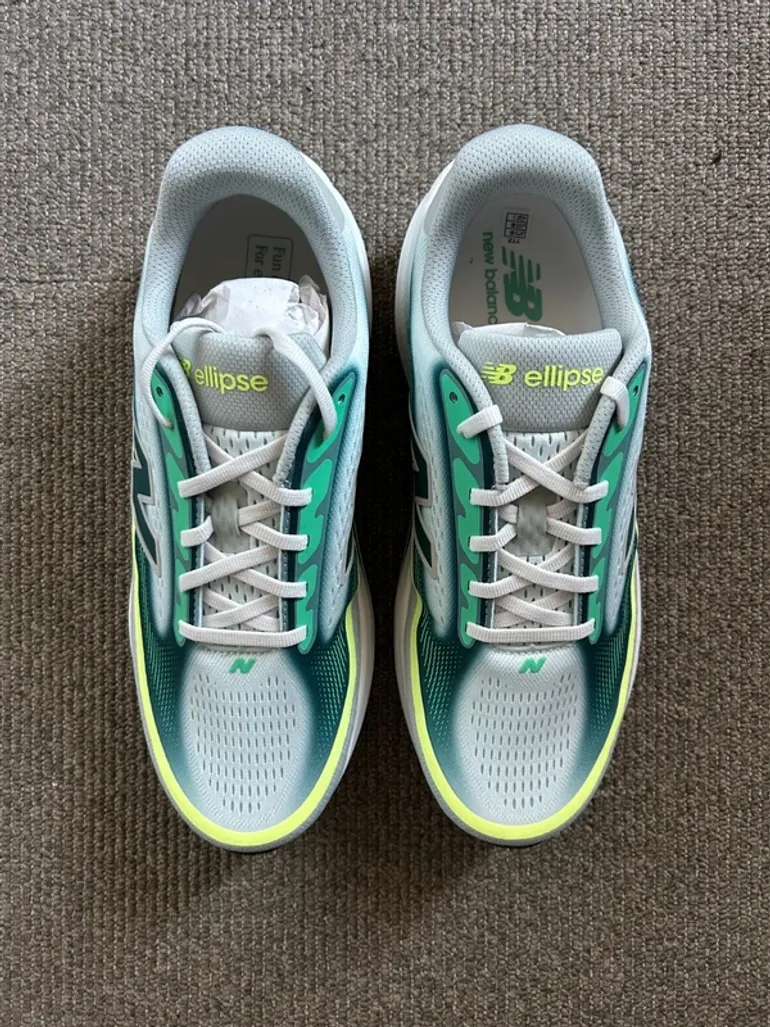 Tweedehands New Balance Ellipse v1 bike — afbeelding 4 van 6