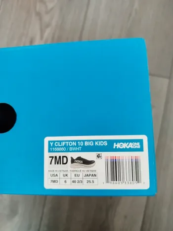 Used Hoka Clifton 10 bike — image 2 of 6