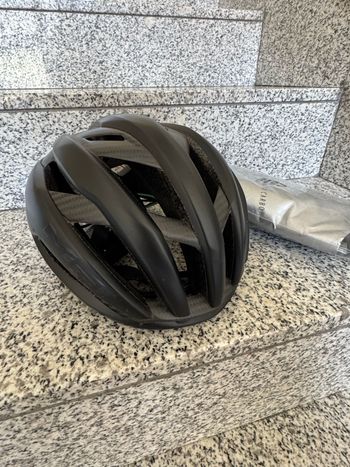 Used MET Trenta 3K Carbon MIPS 2026 Cycling Accessories