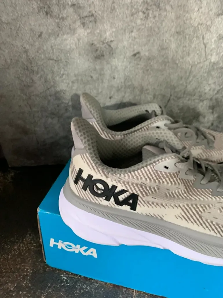Gebrauchtes Hoka Shoes size 44 bike — Bild 4 von 6