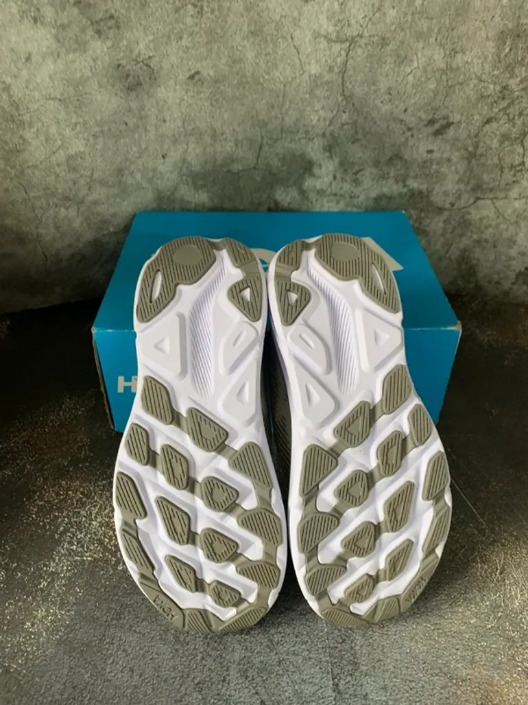 Gebrauchtes Hoka Shoes size 44 bike — Bild 2 von 6