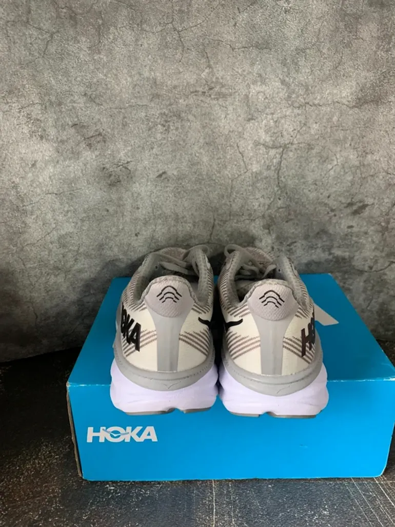 Gebrauchtes Hoka Shoes size 44 bike — Bild 3 von 6