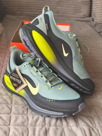 Käytetty Nike Vomero 18 GTX Running Shoes