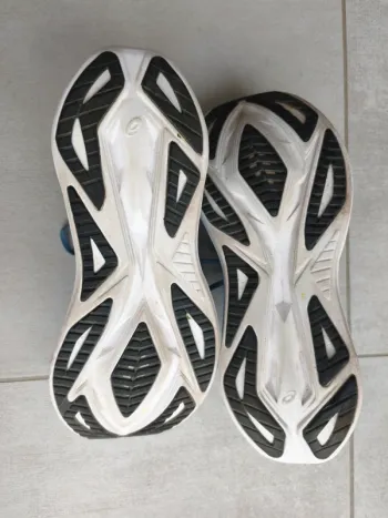 Gebrauchtes Asics Superblast 2 bike — Bild 3 von 4