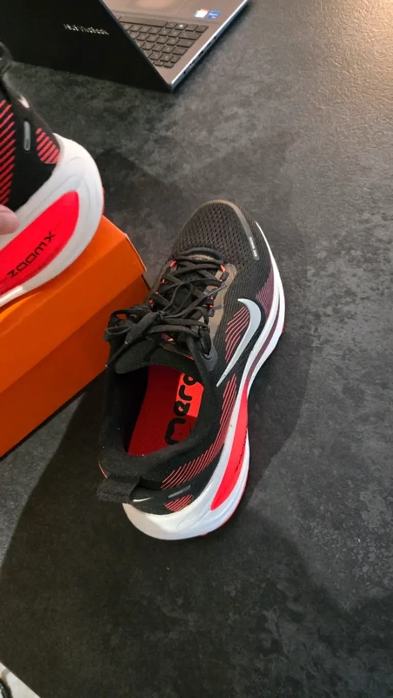 Gebrauchtes Nike Vomero 18 bike — Bild 3 von 12