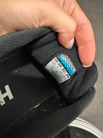 Hoka Clifton 10 bike d'occasion — image 5 sur 6