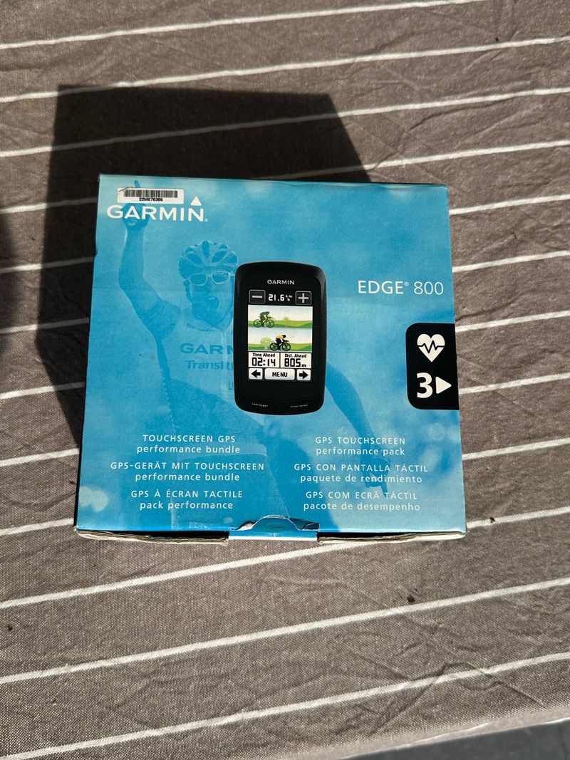 Used Garmin Edge 800 2011 Cycling Accessories