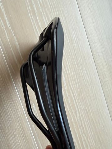 Brugt Syncros Tofino Regular 135 Saddle 2026 bike — billede 5 af 6