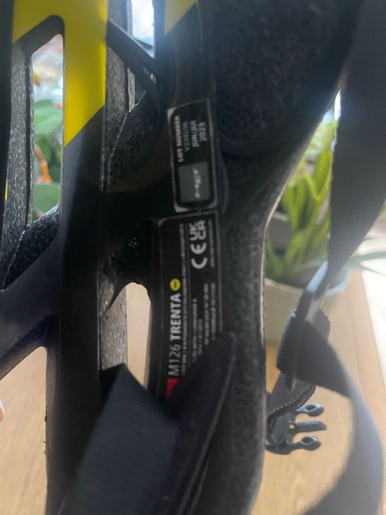 Brugt MET Casco Helmet 2024 bike — billede 7 af 8