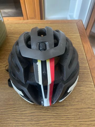 Käytetty Lazer Genesis Helmet 2020 bike — kuva 2 / 7