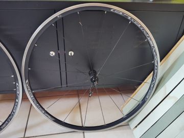 Brugt Campagnolo Zonda Wheels bike — billede 3 af 3