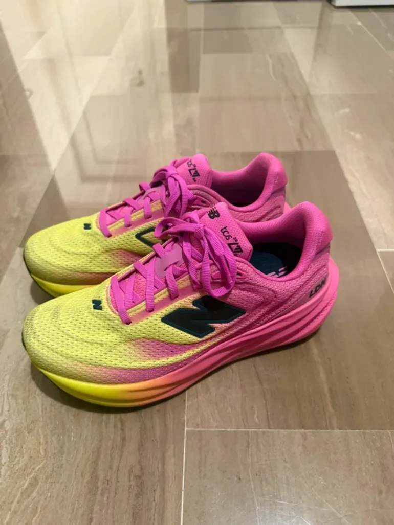 Used New Balance 1080 London Edition bike — image 3 of 12