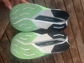 Použité New Balance FuelCell SuperComp Trainer v3 bike — obrázek 6 z 7