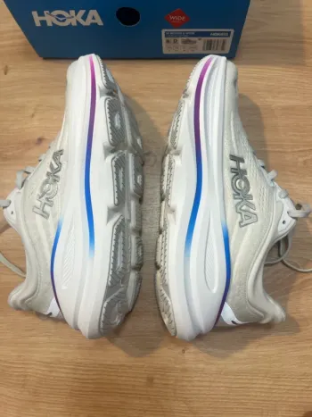 Hoka Bondi 9 Wide bike usato — immagine 13 di 20