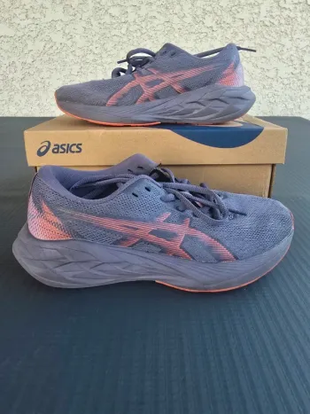 Orange Novablast 5 Running Shoes usato