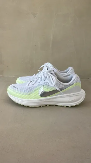 Used Nike Revolution 8 Running Shoes