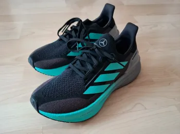 Adidas Ultraboost 5 bike usato — immagine 3 di 9