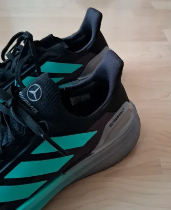Adidas Ultraboost 5 bike usato — immagine 8 di 9