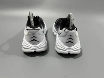 Used Hoka Rincon 3 bike — image 6 of 10