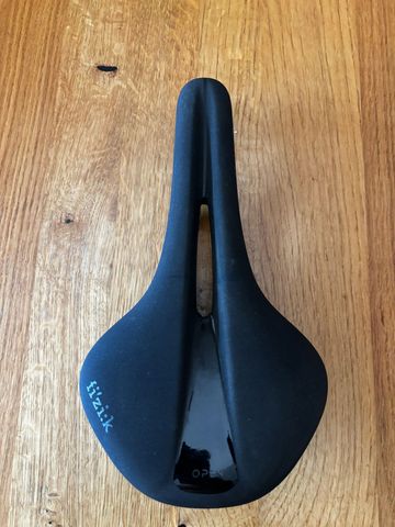 Used Fizik Antares R1 Carbon Saddles & Seatposts