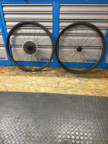Gebrauchtes Roval Terra CLX Wheels