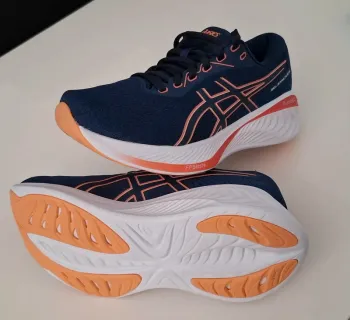 Asics Gel Stratus 4 Running Shoes de segunda mano