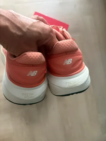New Balance Fresh Foam X More bike usato — immagine 4 di 6