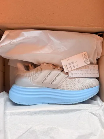 Brugt Adidas Ultradream Bold Running Shoes