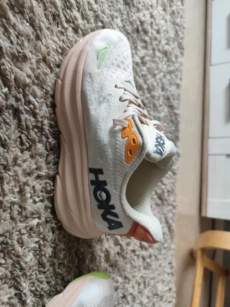 Used Hoka Clifton 9 bike — image 5 of 5