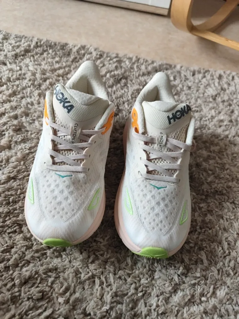 Used Hoka Clifton 9 bike — image 2 of 5