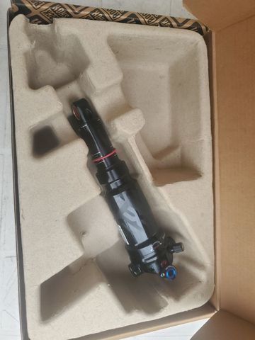 Used RockShox SID Luxe Ultimate 2025 bike — image 4 of 4