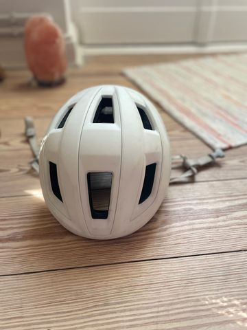 Used Specialized Search Helmet 2025 bike — image 6 of 6